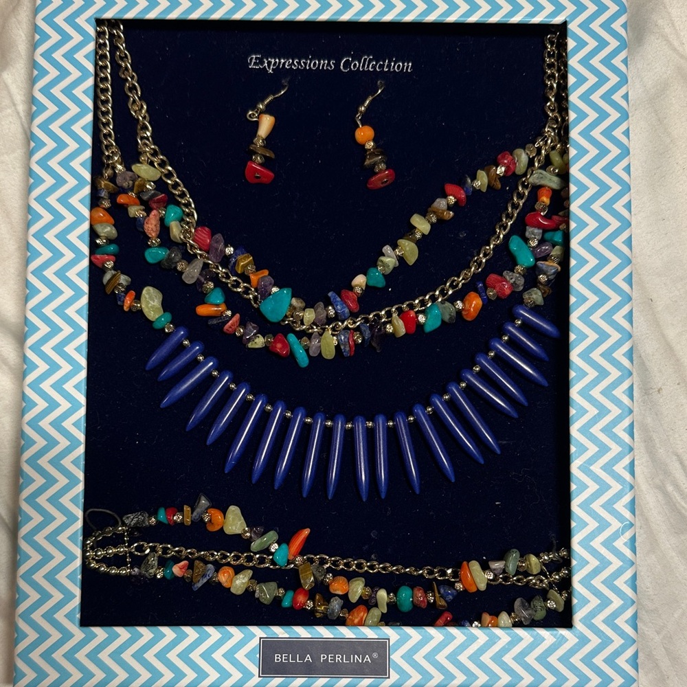 Bella Perlina Vibrant Gemstone Necklace Set
